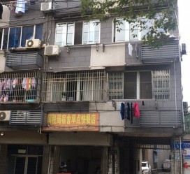 崇左九江快餐伴游雇用信息(九江东方银座娱乐会所雇用)