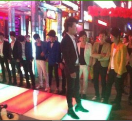 崇左深圳夜总会伴游模特雇用(深圳KTV模特雇用)