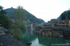 崇左去哪里旅游好(去哪里旅游好玩)