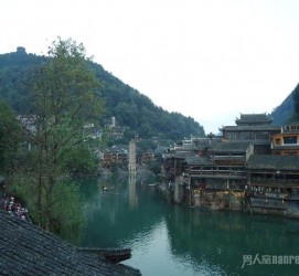 崇左去哪里旅游好(去哪里旅游好玩)