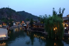 崇左古北水镇攻略(古北水镇温泉攻略)