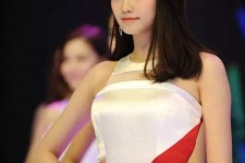 崇左成都特大模特兼职**(成都服拆模特兼职是实的吗)