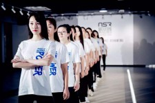 崇左南京少儿模特兼职(南京潮童星少儿模特培训地址)