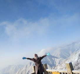 崇左西岭雪山攻略(西岭雪山攻略图)