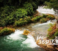 崇左去哪里旅游好(七月八月去哪里旅游好)