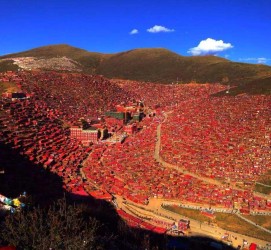 崇左色达旅游攻略(成都到色达旅游攻略)
