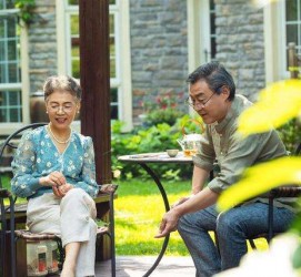 崇左坦言带老伴游遍中国(我和老伴去旅游)