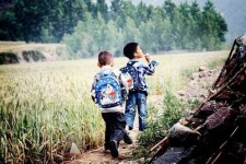 崇左河南一家四口结伴游中国2个月(河南适合一家四口旅游的地方)
