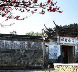 崇左中国伴游网保举一座寺庙(旅游景区寺庙)