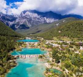 崇左旅游推荐(旅游推介词)