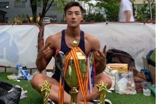 崇左健身男模(中国健身男模)