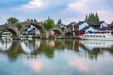 崇左上海旅游攻略(上海旅游攻略手抄报)
