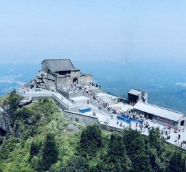 崇左湖南旅游攻略(武汉到湖南旅游攻略)