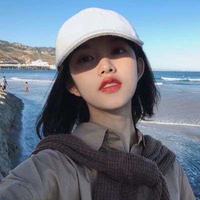 崇左伴游女生云飞扬的资料