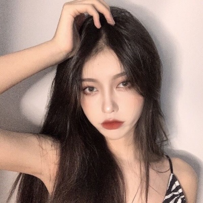 崇左伴游女生杨梦琪的资料