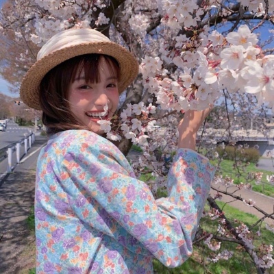 崇左伴游女生扶婷的资料