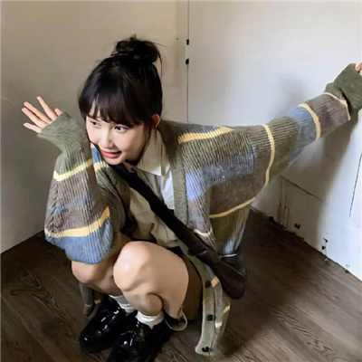 崇左伴游女生方镜月的资料