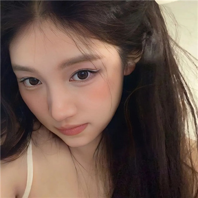 崇左伴游女生秦婉兮的资料