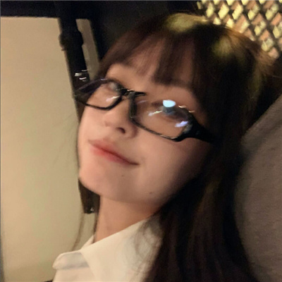 崇左伴游女生杨莉莉的资料