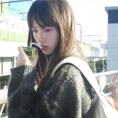 崇左伴游女生沈清荷的资料