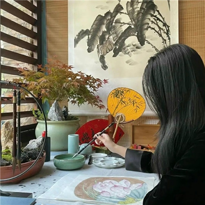崇左伴游女生源又菡的资料