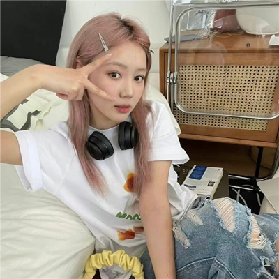 崇左伴游女生纵敏慧的资料