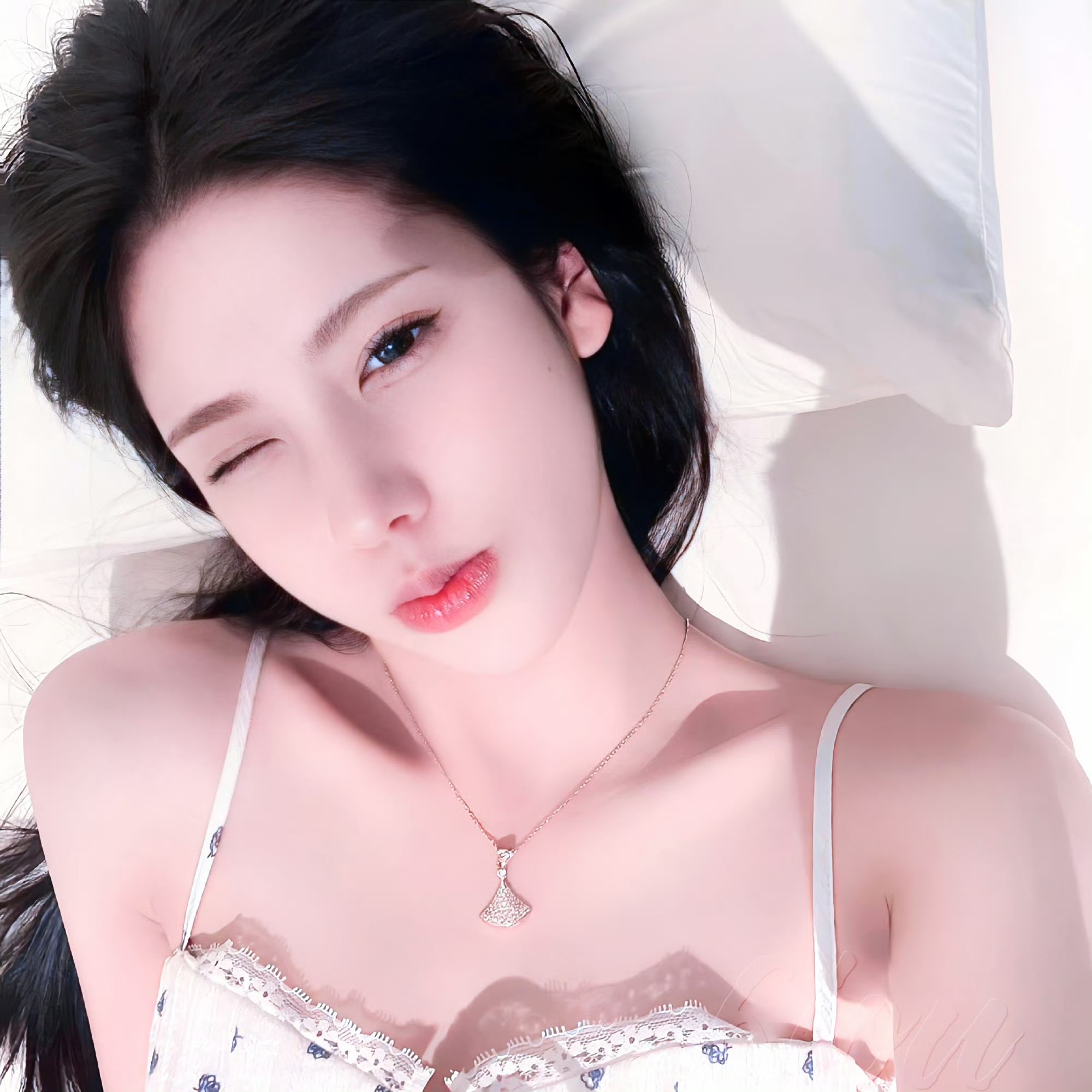 崇左伴游女生 | 林小渔的资料